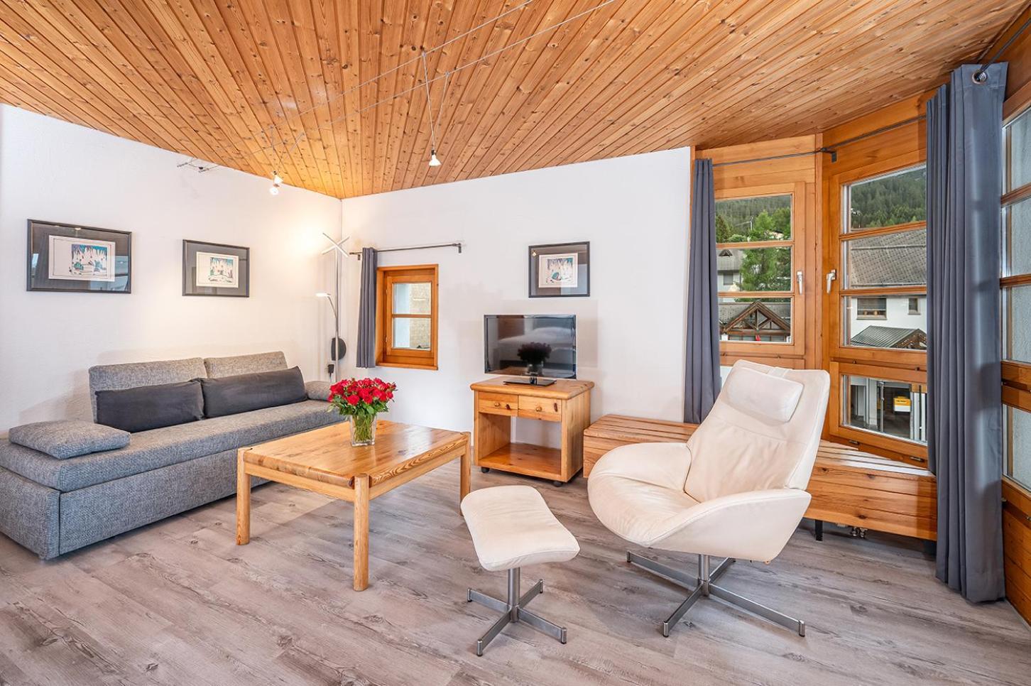 Schweizerhof Ferienwohnungen Lenzerheide 1 Pokoj fotografie
